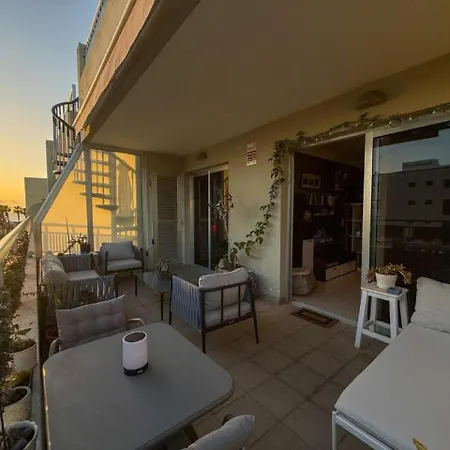 Stylish Mar With Sunny Terrace Bravo's House * パルム・マール