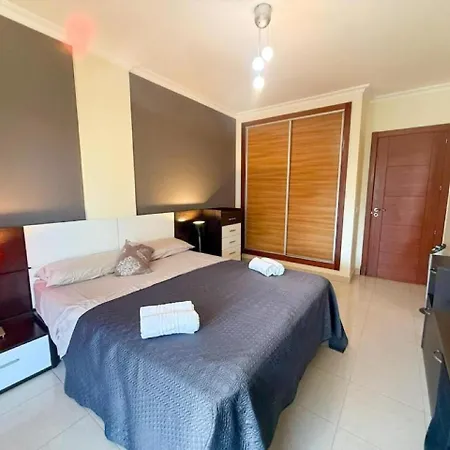 Stylish Mar With Sunny Terrace Bravo's House *